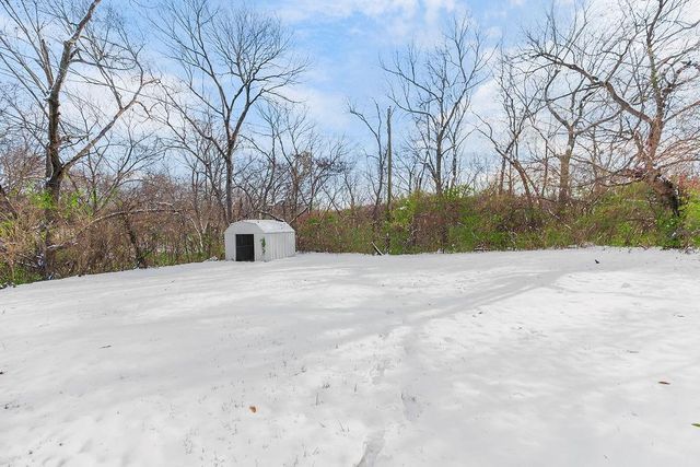 2915 E 77th Terrace, Kansas City, MO 64132