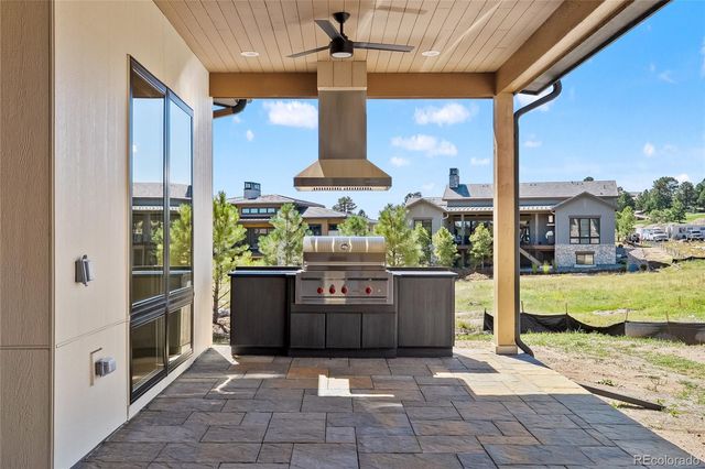 8038 Vestal Peak Court, Castle Rock, CO 80108