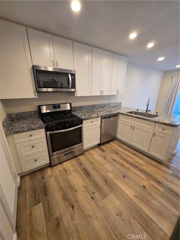 22 Exeter 23, Irvine, CA 92612