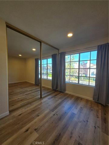 22 Exeter 23, Irvine, CA 92612