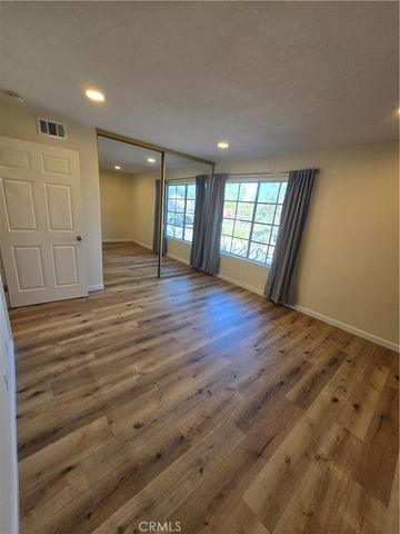 22 Exeter 23, Irvine, CA 92612