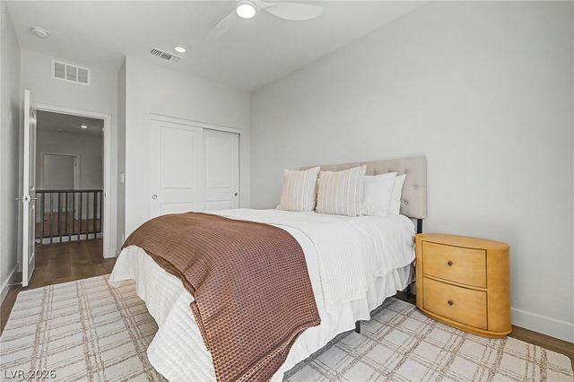 1575 Crested Eagle Street, Las Vegas, NV 89138