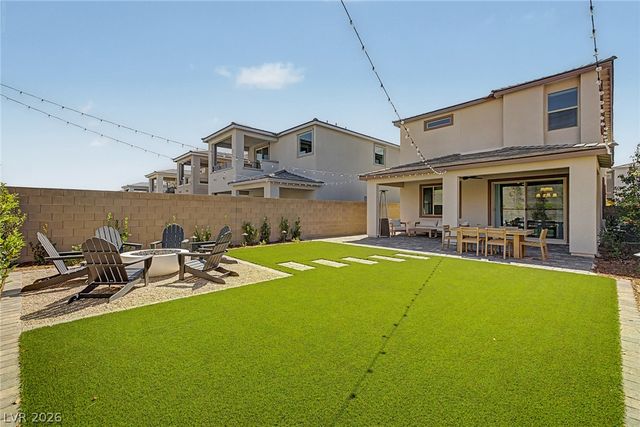 1575 Crested Eagle Street, Las Vegas, NV 89138