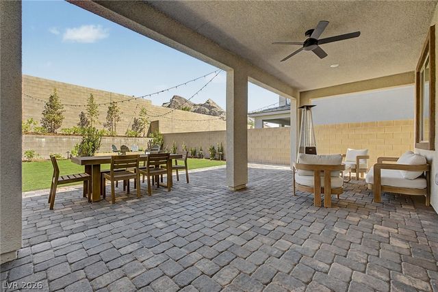 1575 Crested Eagle Street, Las Vegas, NV 89138