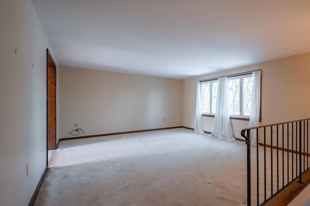 4 Brookside Terrace, Nashua, NH 03060