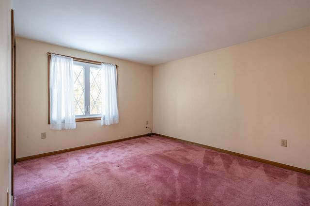 4 Brookside Terrace, Nashua, NH 03060