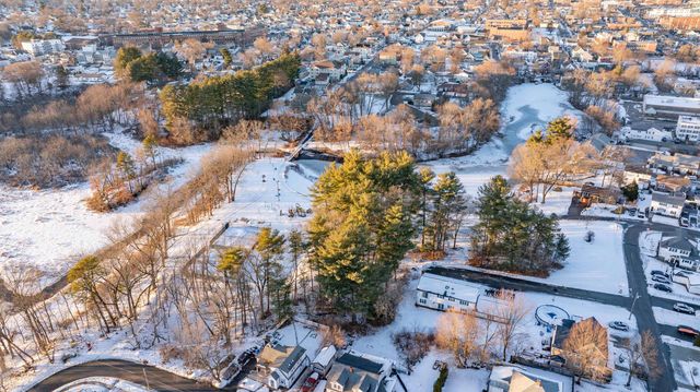 4 Brookside Terrace, Nashua, NH 03060