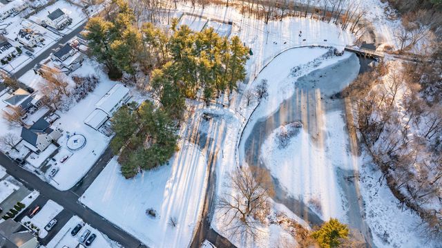 4 Brookside Terrace, Nashua, NH 03060