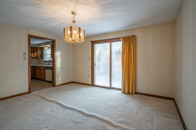 4 Brookside Terrace, Nashua, NH 03060