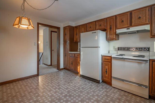 4 Brookside Terrace, Nashua, NH 03060