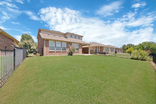 15925 Blaketree Drive, Fort Worth, TX 76177