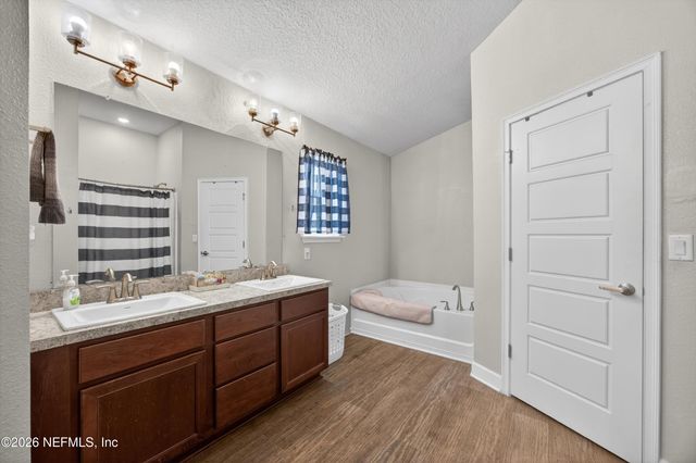 7841 WYOMING Street, Jacksonville, FL 32220