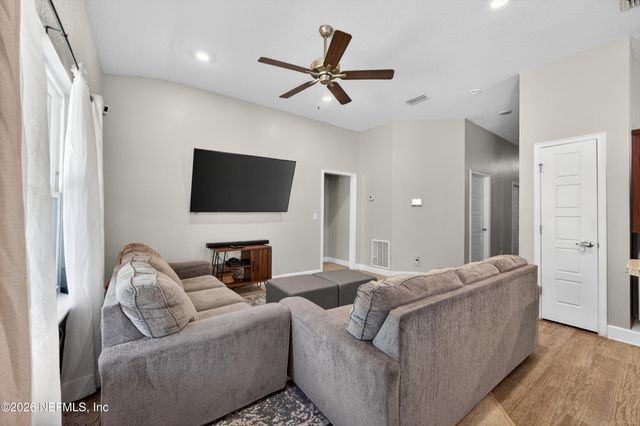 7841 WYOMING Street, Jacksonville, FL 32220