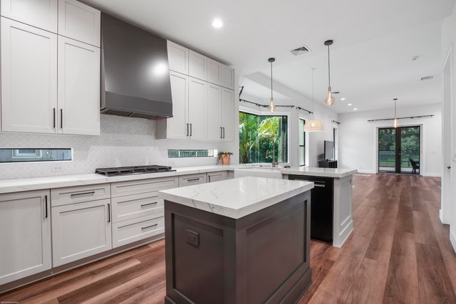 12321 Equine Lane, Wellington, FL 33414