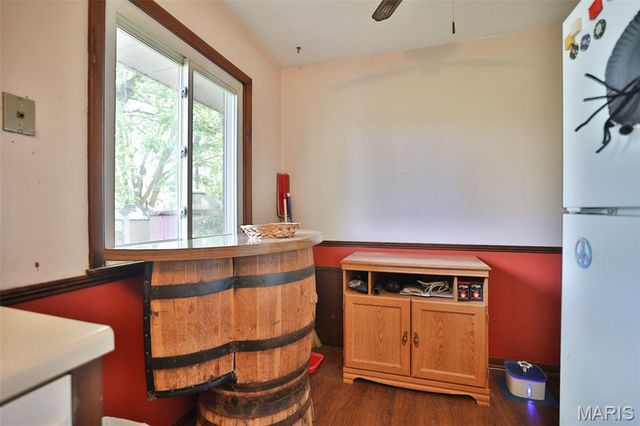 732 E Lake Drive, Edwardsville, IL 62025