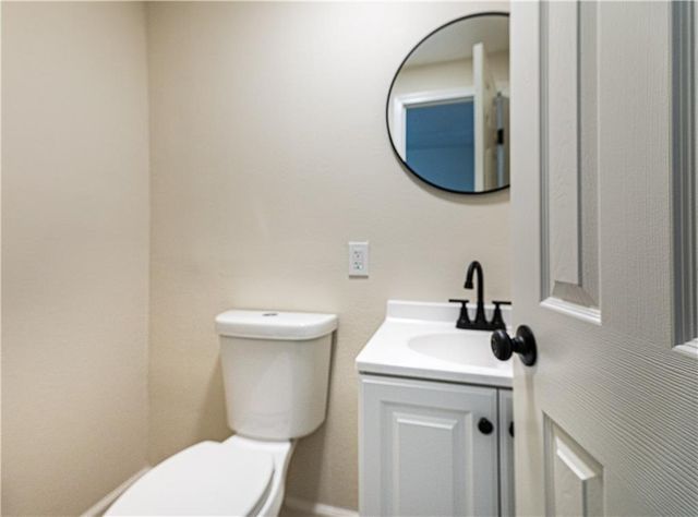 4000 Oakley Avenue, Kansas City, MO 64130