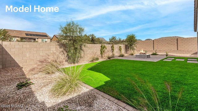 771 W Calle Lupa, Sahuarita, AZ 85629