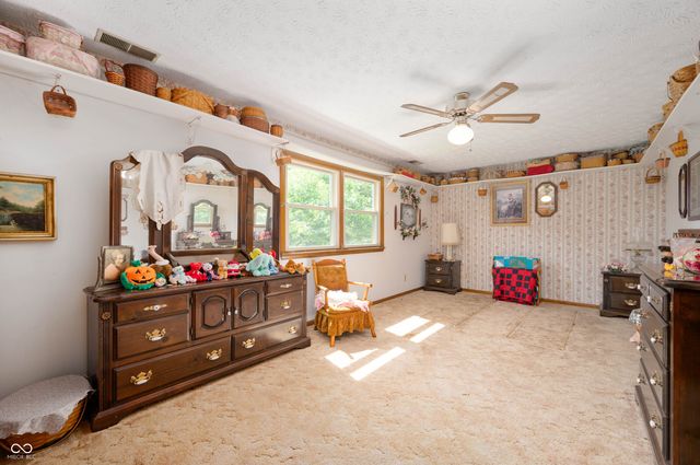 5081 N 500 W, Fairland, IN 46126