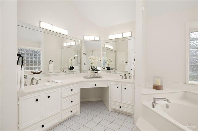 325 Toucan Avenue, Mcallen, TX 78504