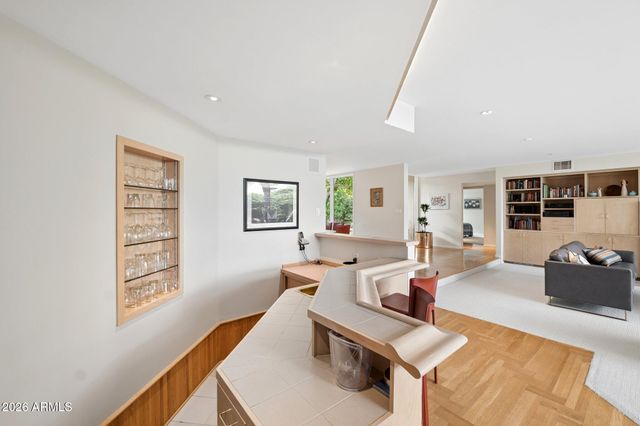 8709 N 11Th Avenue, Phoenix, AZ 85021