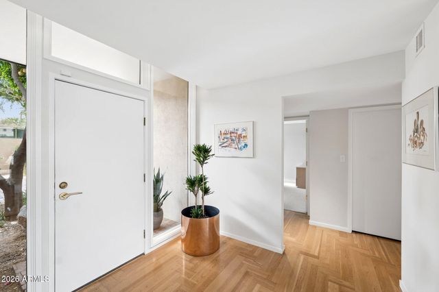 8709 N 11Th Avenue, Phoenix, AZ 85021