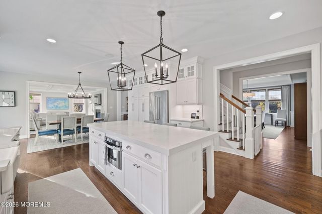 12 Captiva Lane, Marlboro, NJ 07746