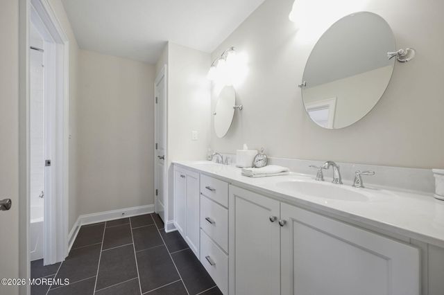 12 Captiva Lane, Marlboro, NJ 07746