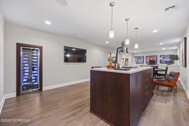12 Captiva Lane, Marlboro, NJ 07746