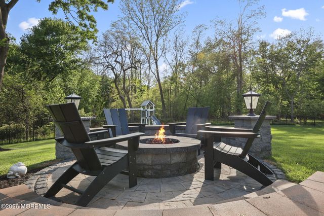 12 Captiva Lane, Marlboro, NJ 07746