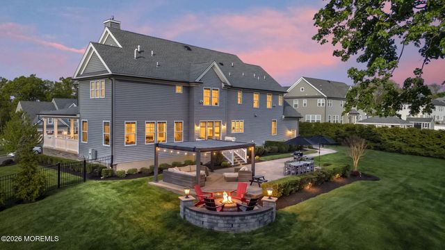 12 Captiva Lane, Marlboro, NJ 07746