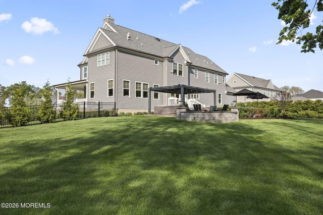 12 Captiva Lane, Marlboro, NJ 07746