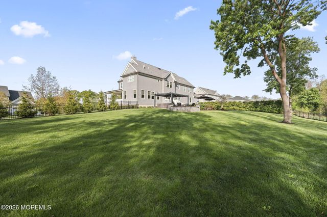 12 Captiva Lane, Marlboro, NJ 07746