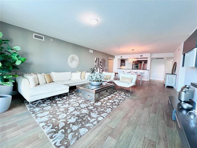 3301 NE 183rd Street 905, Aventura, FL 33160