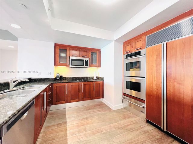 3301 NE 183rd Street 905, Aventura, FL 33160