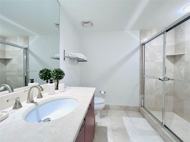 3301 NE 183rd Street 905, Aventura, FL 33160