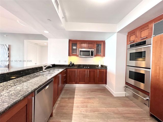 3301 NE 183rd Street 905, Aventura, FL 33160