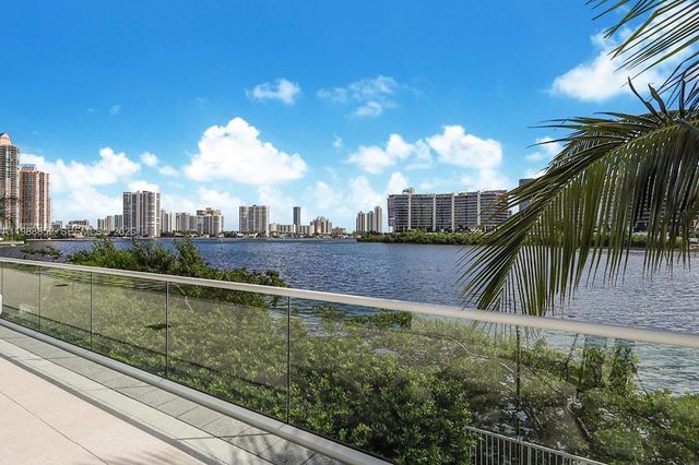 3301 NE 183rd Street 905, Aventura, FL 33160
