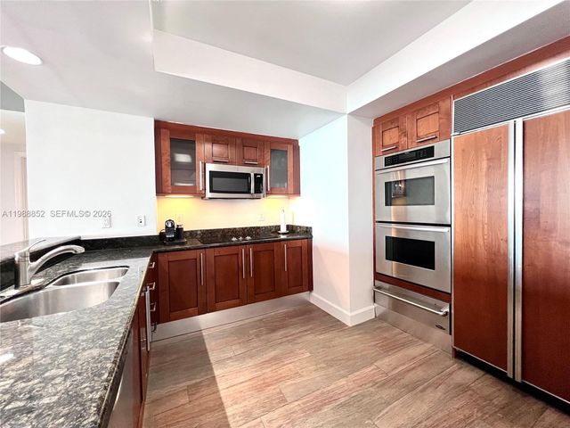 3301 NE 183rd Street 905, Aventura, FL 33160