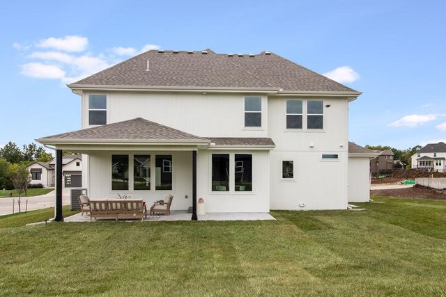 2609 NE Amanda Lane, Blue Springs, MO 64029