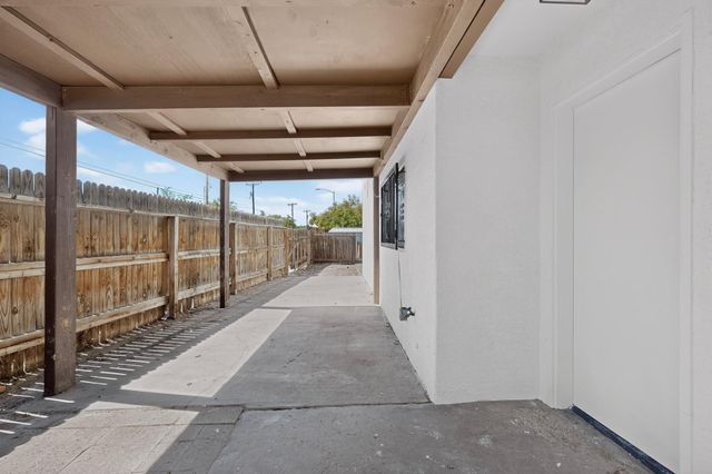 5000 Orion Avenue NW, Albuquerque, NM 87120