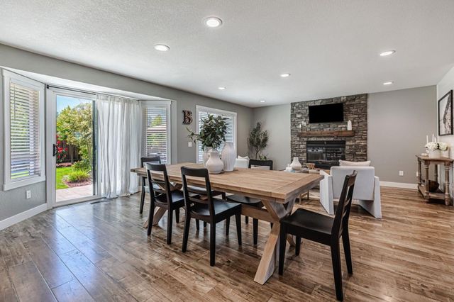 640 S Ridgemark Drive, Hollister, CA 95023