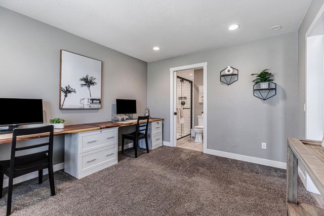 640 S Ridgemark Drive, Hollister, CA 95023