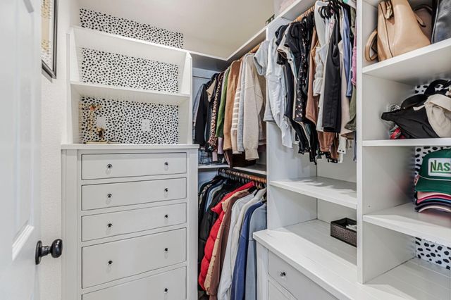 640 S Ridgemark Drive, Hollister, CA 95023