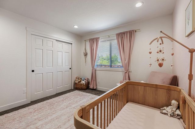 640 S Ridgemark Drive, Hollister, CA 95023