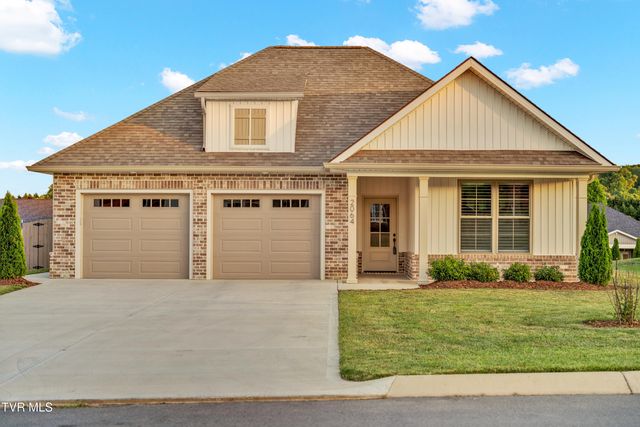 2064 Presley Crossing, Jonesborough, TN 37659