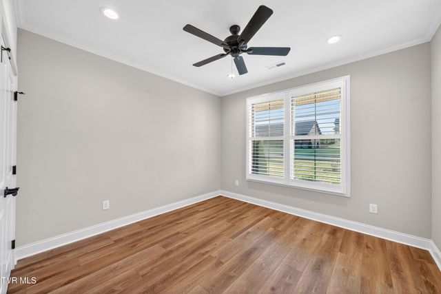 2064 Presley Crossing, Jonesborough, TN 37659