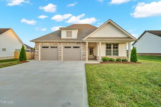 2064 Presley Crossing, Jonesborough, TN 37659