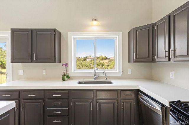 390 Suffolk Lane, Castle Rock, CO 80108