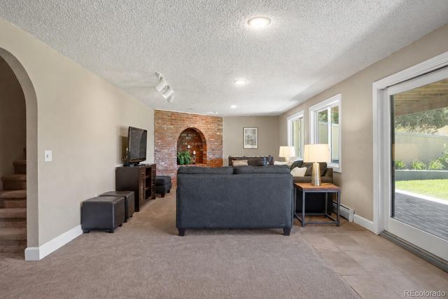 390 Suffolk Lane, Castle Rock, CO 80108