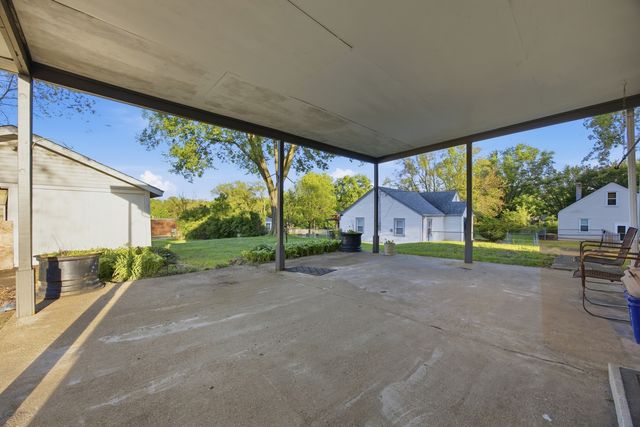 2812 20th Street, Rockford, IL 61109